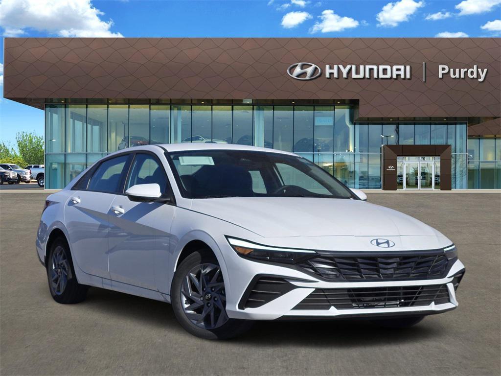 new 2025 Hyundai ELANTRA HEV car, priced at $22,471