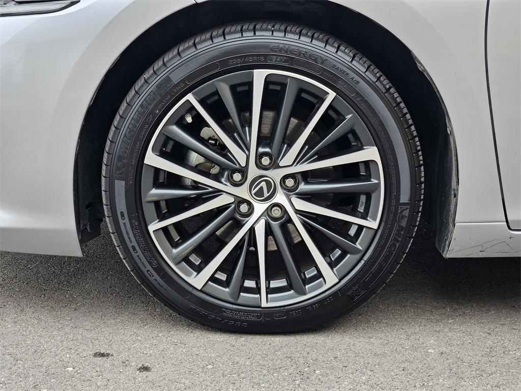 used 2023 Lexus ES 350 car, priced at $28,725