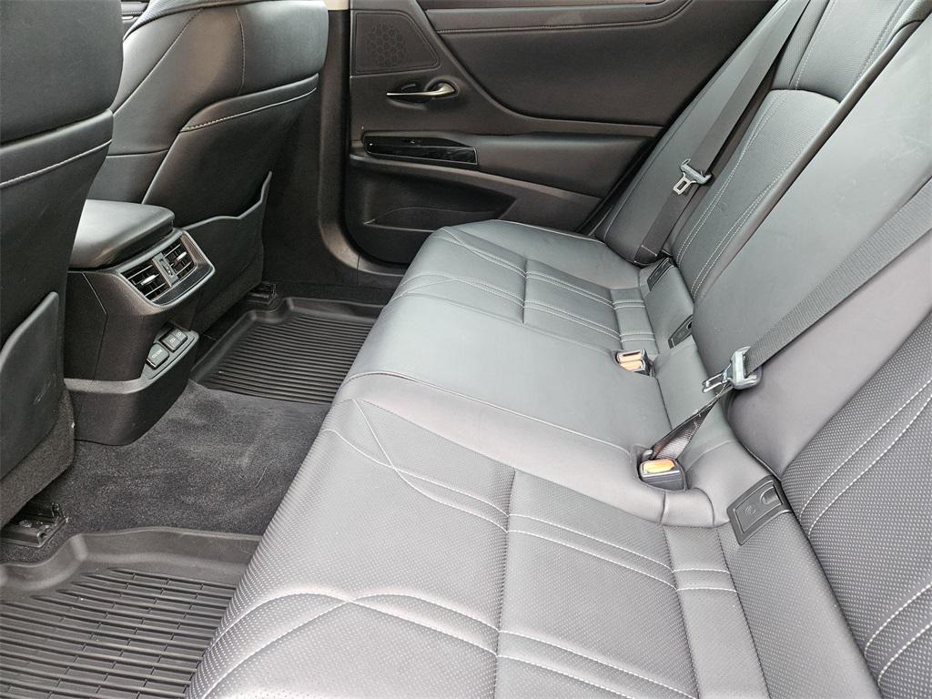 used 2023 Lexus ES 350 car, priced at $28,725
