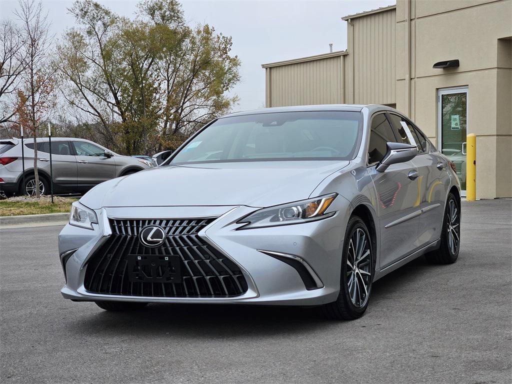 used 2023 Lexus ES 350 car, priced at $28,725