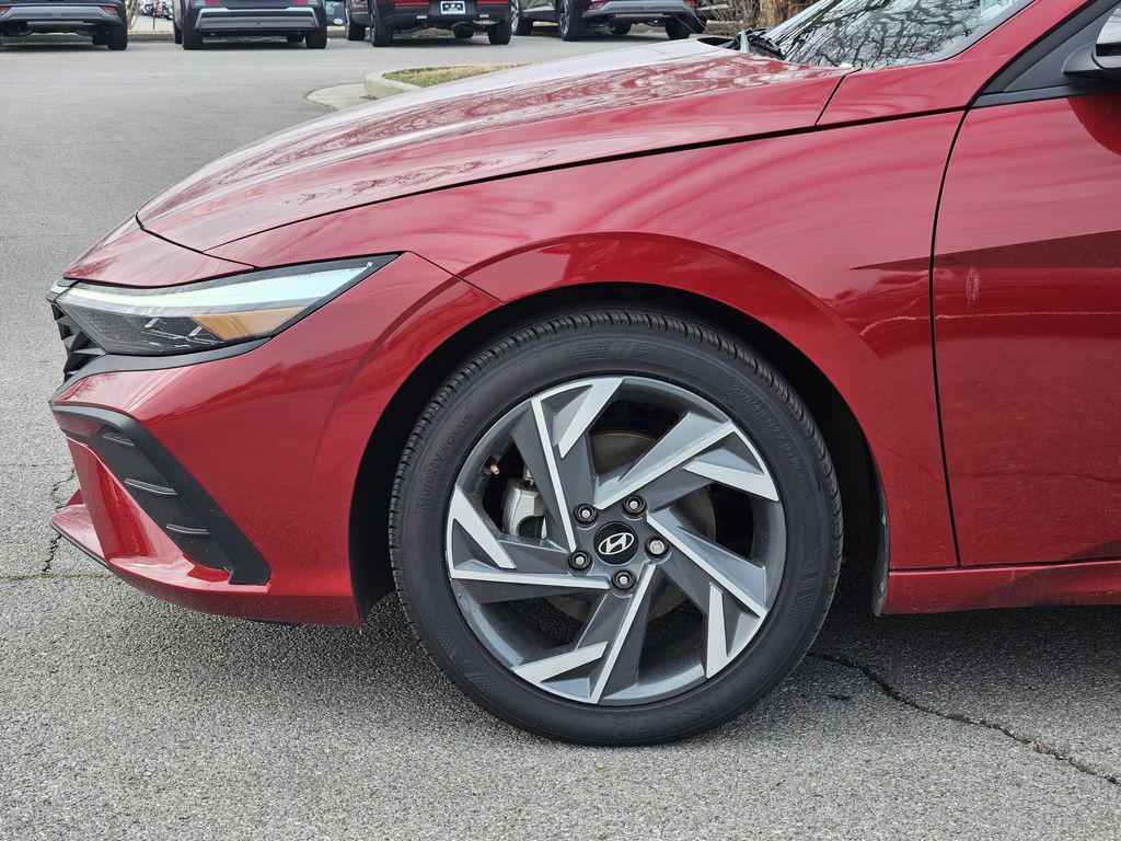 used 2025 Hyundai Elantra car, priced at $21,921