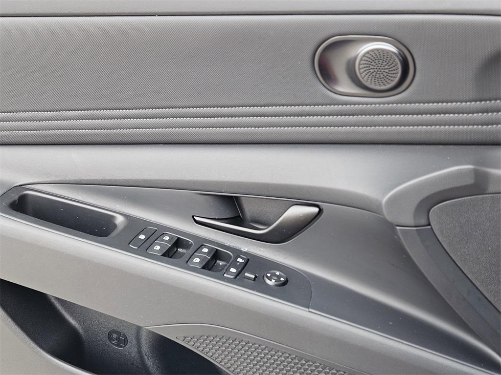 used 2025 Hyundai Elantra car, priced at $21,711