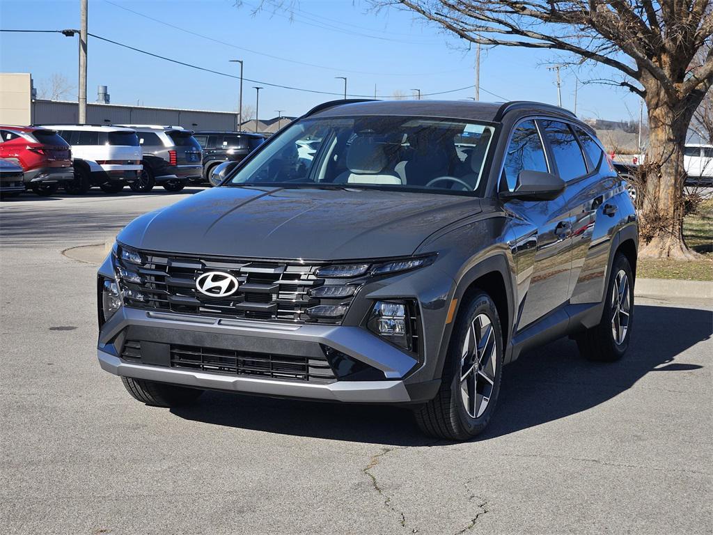 new 2026 Hyundai Tucson car, priced at $29,283