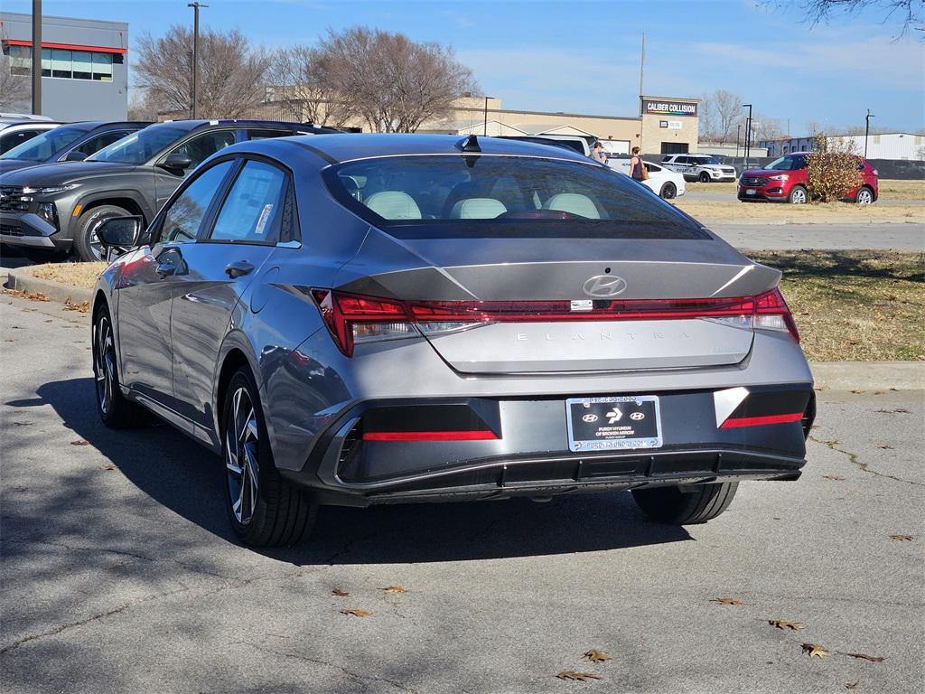 new 2025 Hyundai Elantra car, priced at $25,554