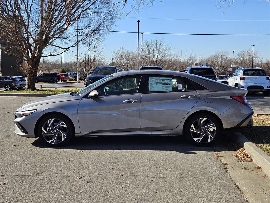 new 2025 Hyundai Elantra car, priced at $25,554