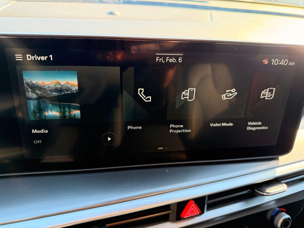 new 2026 Kia Sorento car, priced at $33,182