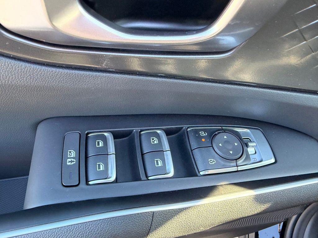 new 2026 Kia Sorento car, priced at $34,316