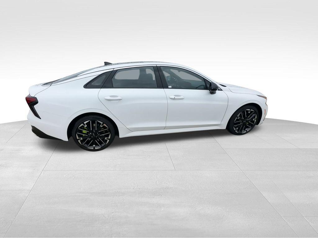new 2026 Kia K5 car, priced at $33,098
