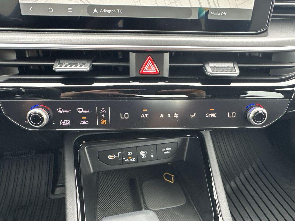 new 2026 Kia K5 car, priced at $33,098