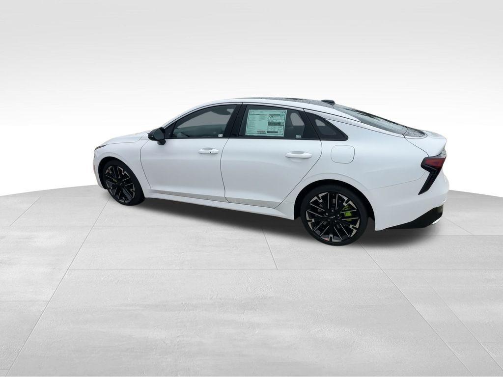 new 2026 Kia K5 car, priced at $33,098