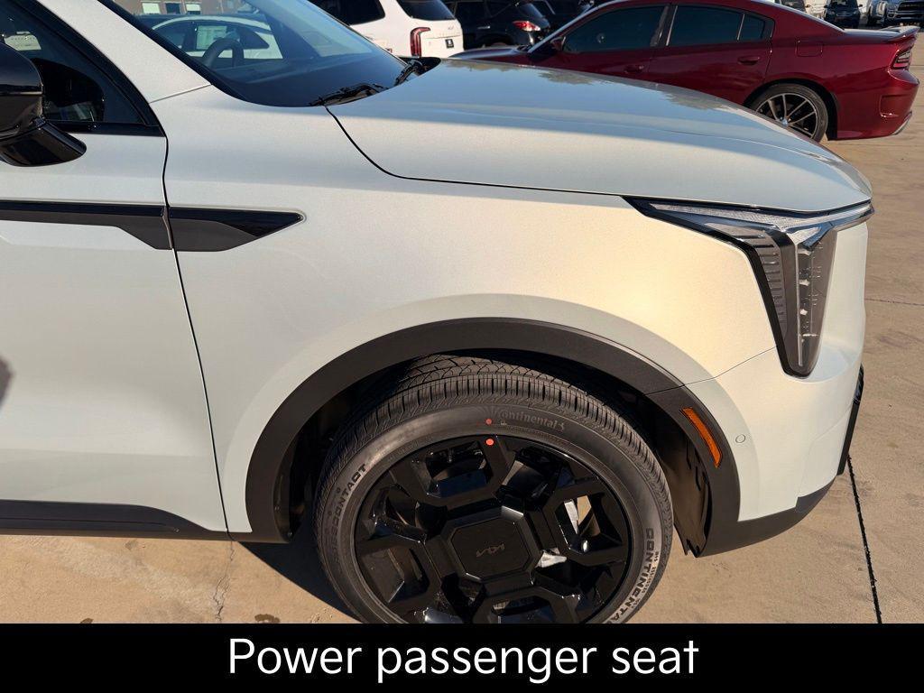 new 2026 Kia Sorento car, priced at $40,820