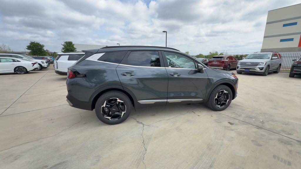 new 2026 Kia Sportage Hybrid car, priced at $33,631