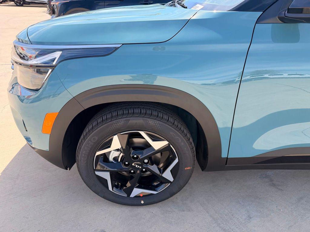 new 2026 Kia Seltos car, priced at $25,542
