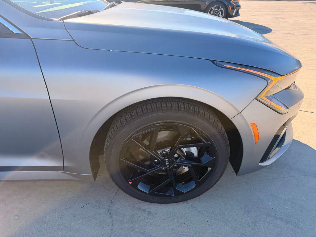 new 2026 Kia K5 car, priced at $30,720