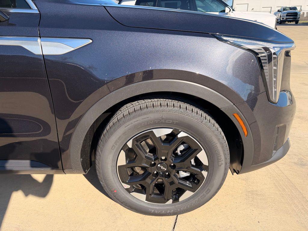 new 2026 Kia Sorento car, priced at $34,859
