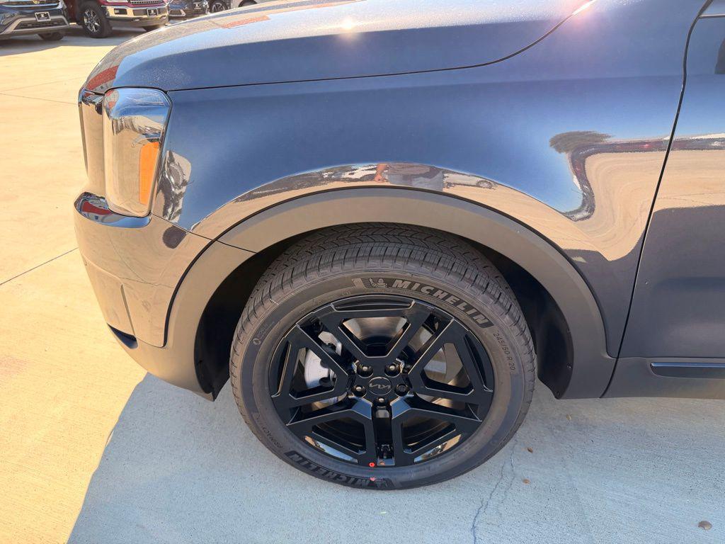 new 2025 Kia Telluride car, priced at $46,072