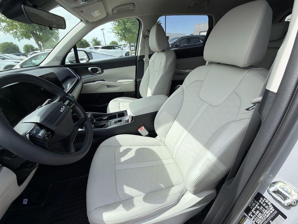 new 2026 Kia Sorento car, priced at $33,588