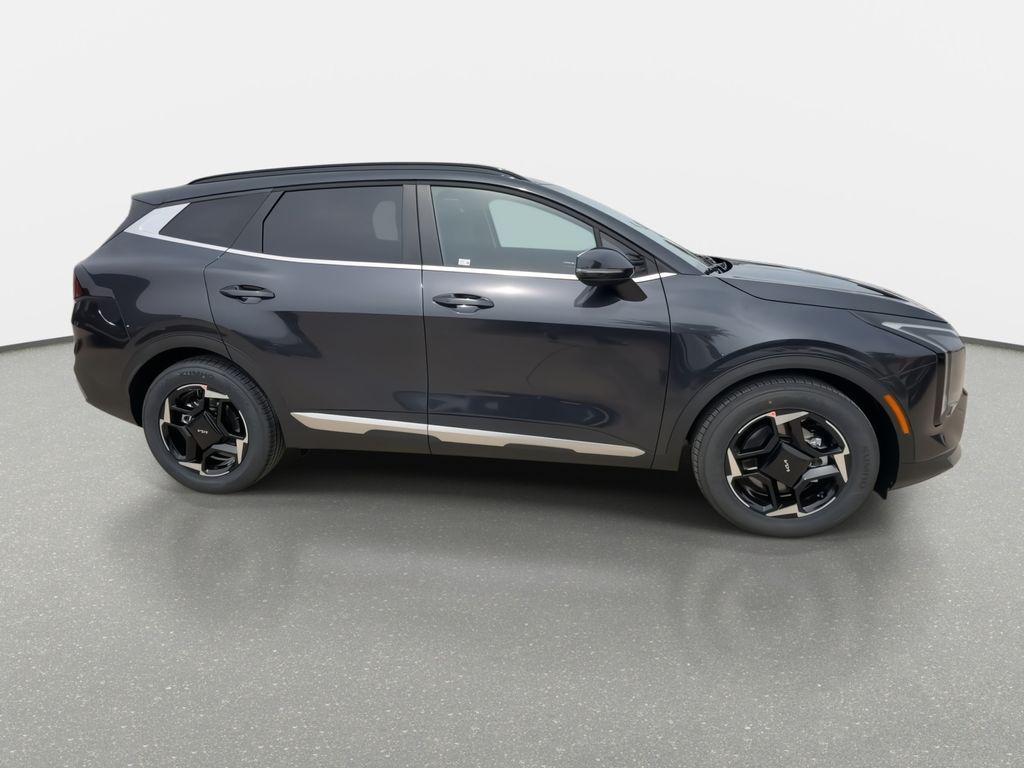 new 2026 Kia Sportage car, priced at $30,179