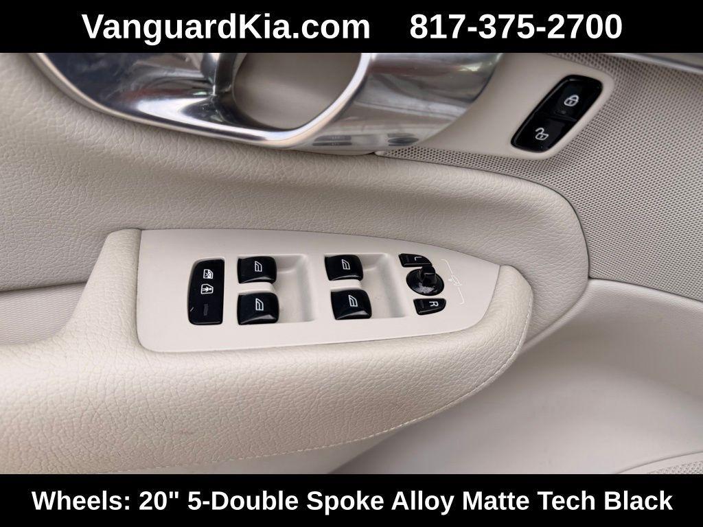 used 2019 Volvo XC90 car, priced at $18,950