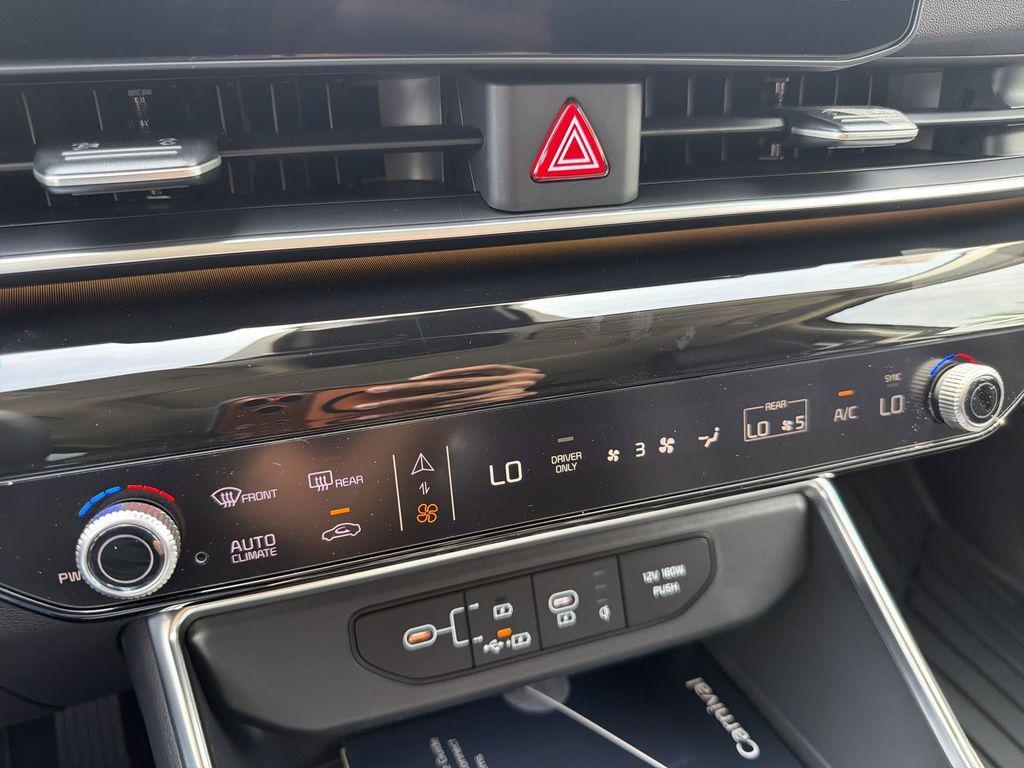 new 2026 Kia Carnival Hybrid car, priced at $51,620