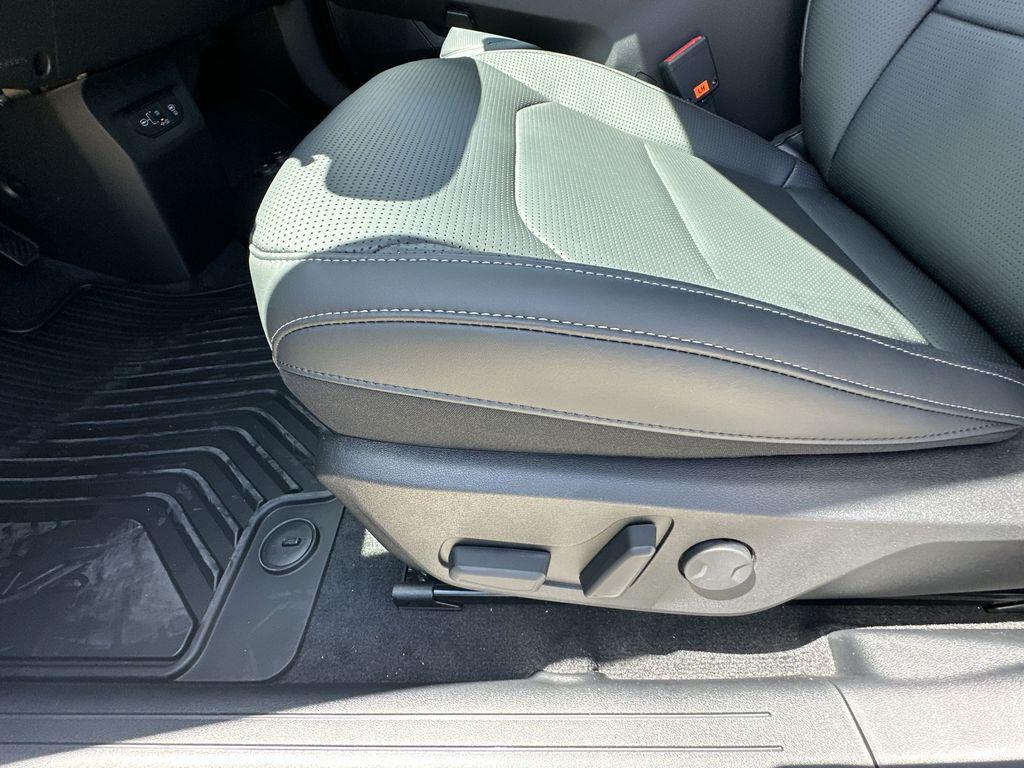 new 2025 Kia EV6 car, priced at $44,373