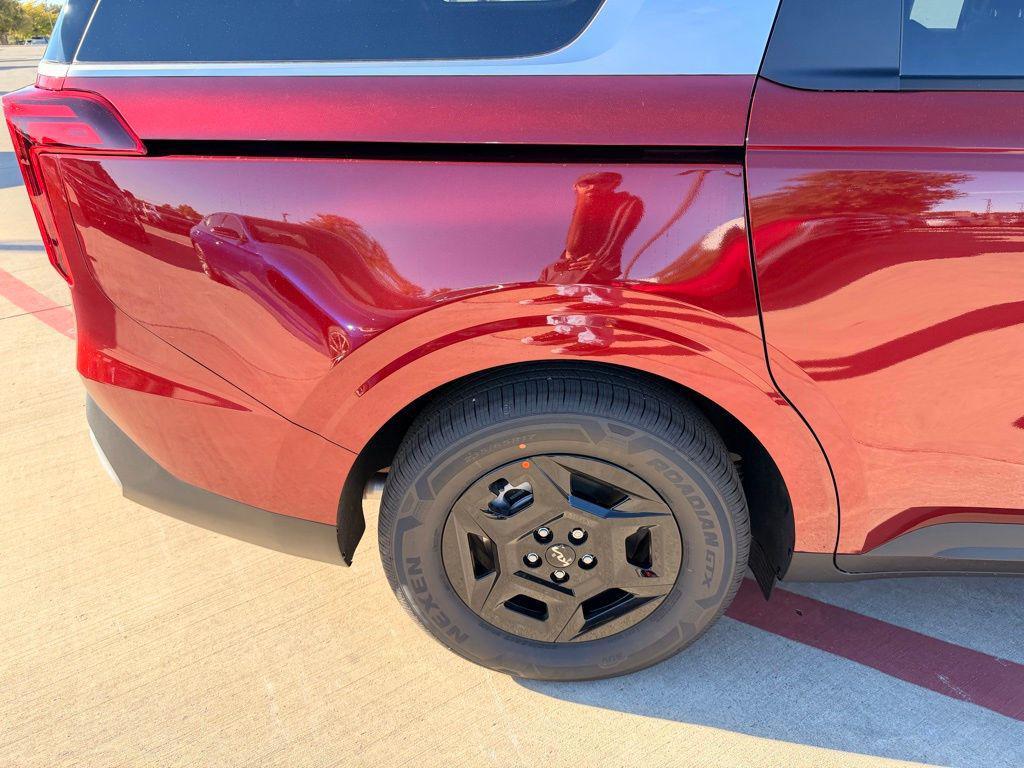 new 2026 Kia Carnival car, priced at $36,974