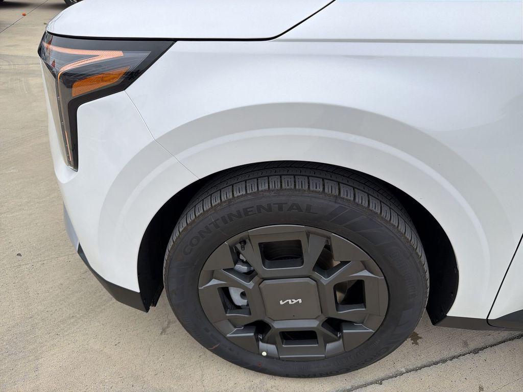 new 2026 Kia Carnival Hybrid car, priced at $42,689