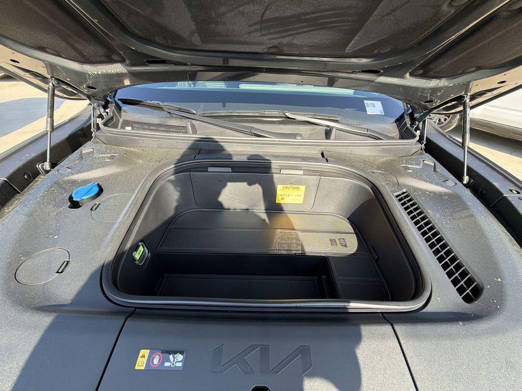 new 2026 Kia EV9 car, priced at $59,352