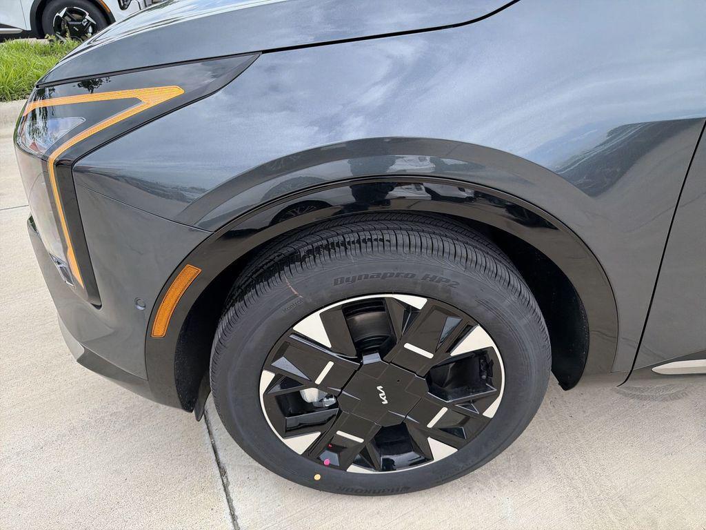 new 2026 Kia Sportage Hybrid car, priced at $38,057