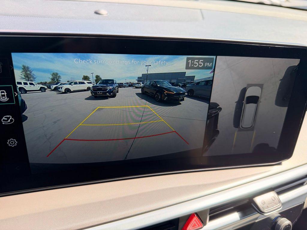 new 2026 Kia Sorento Hybrid car, priced at $44,099