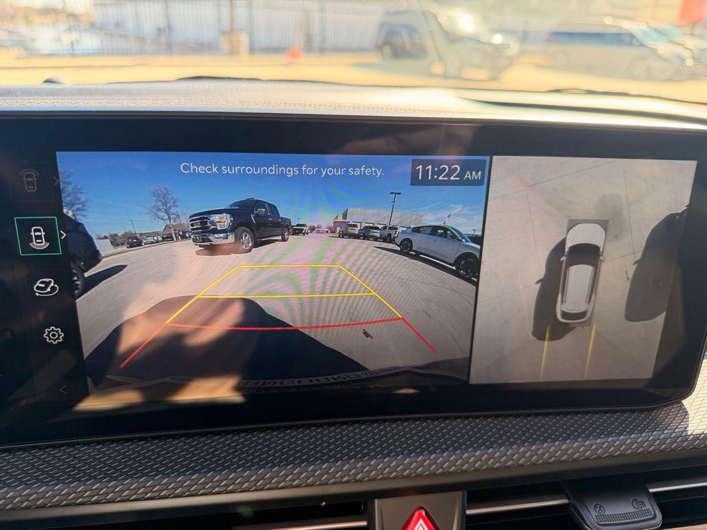 new 2025 Kia EV6 car, priced at $39,899