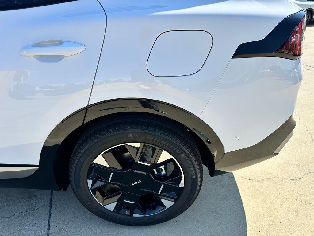 new 2026 Kia Sportage car, priced at $34,627