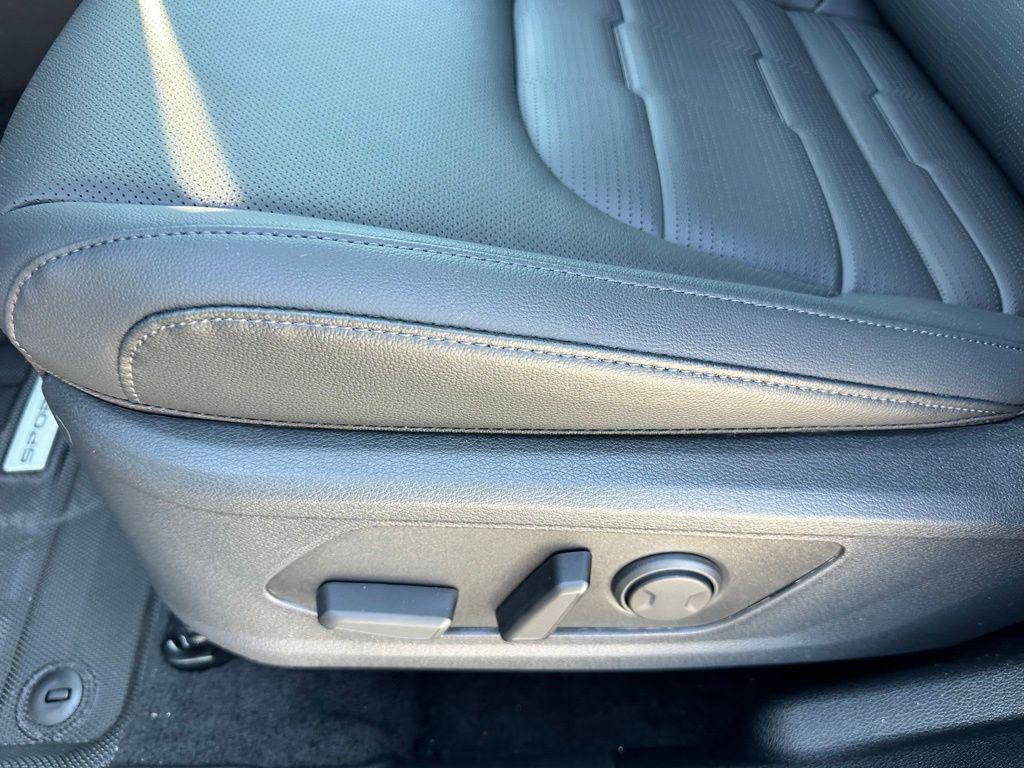 new 2026 Kia Sportage car, priced at $34,627