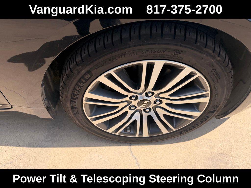 used 2014 Kia Cadenza car, priced at $9,995