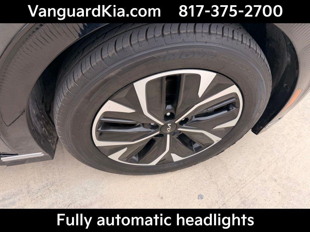 used 2024 Kia EV6 car, priced at $25,995
