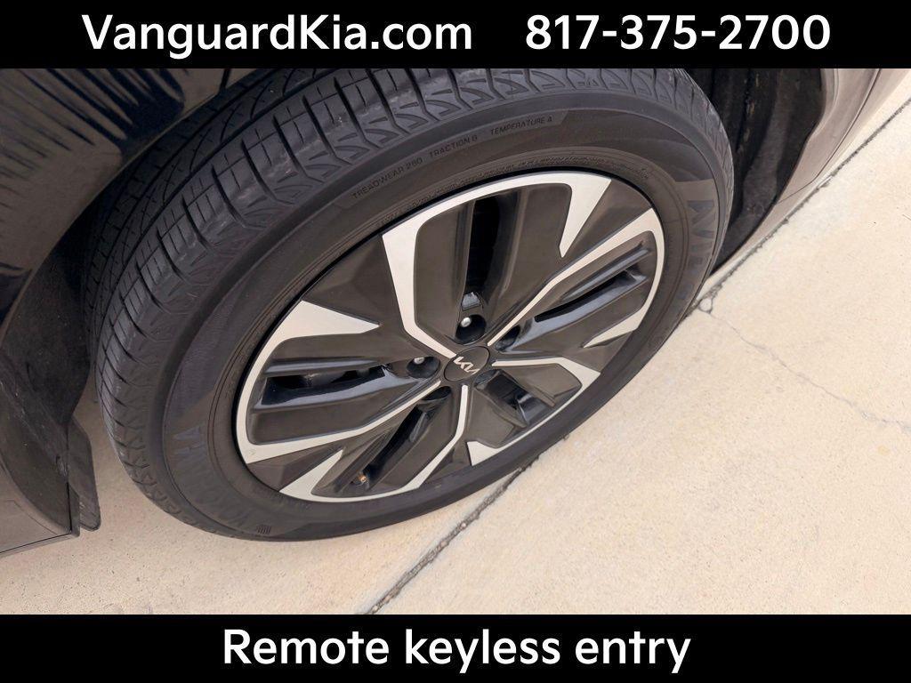 used 2024 Kia EV6 car, priced at $25,995