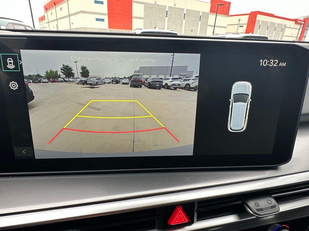 new 2026 Kia Sorento car, priced at $33,438