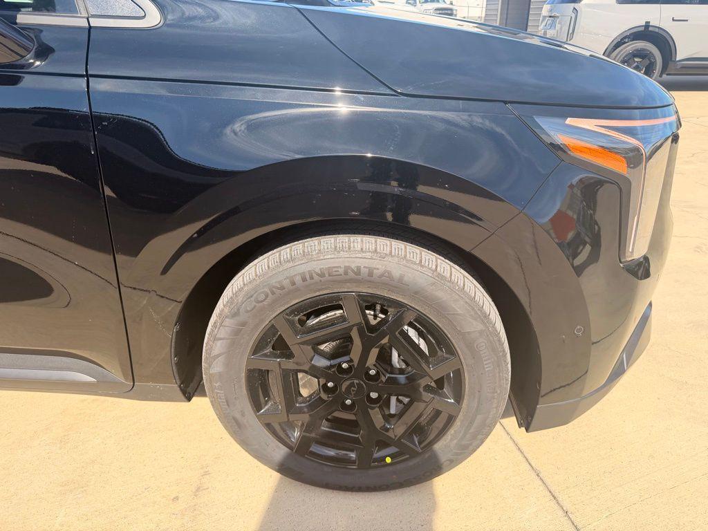 new 2026 Kia Carnival Hybrid car, priced at $51,186