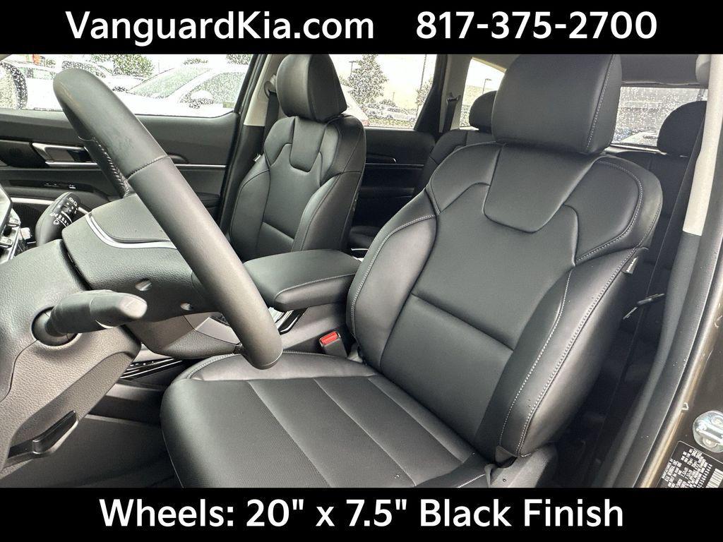 used 2025 Kia Telluride car, priced at $39,950