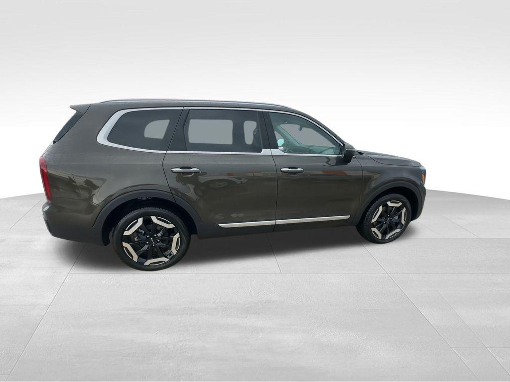new 2025 Kia Telluride car, priced at $39,455
