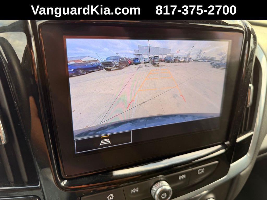 used 2023 Chevrolet Traverse car, priced at $25,995