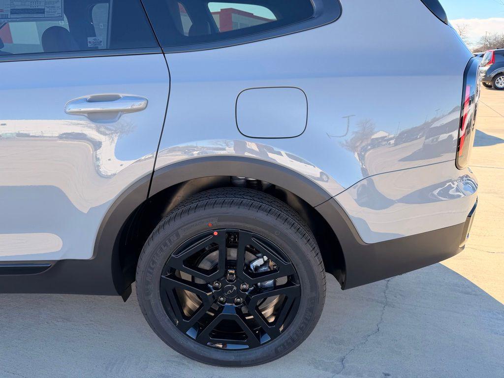 new 2025 Kia Telluride car, priced at $42,737