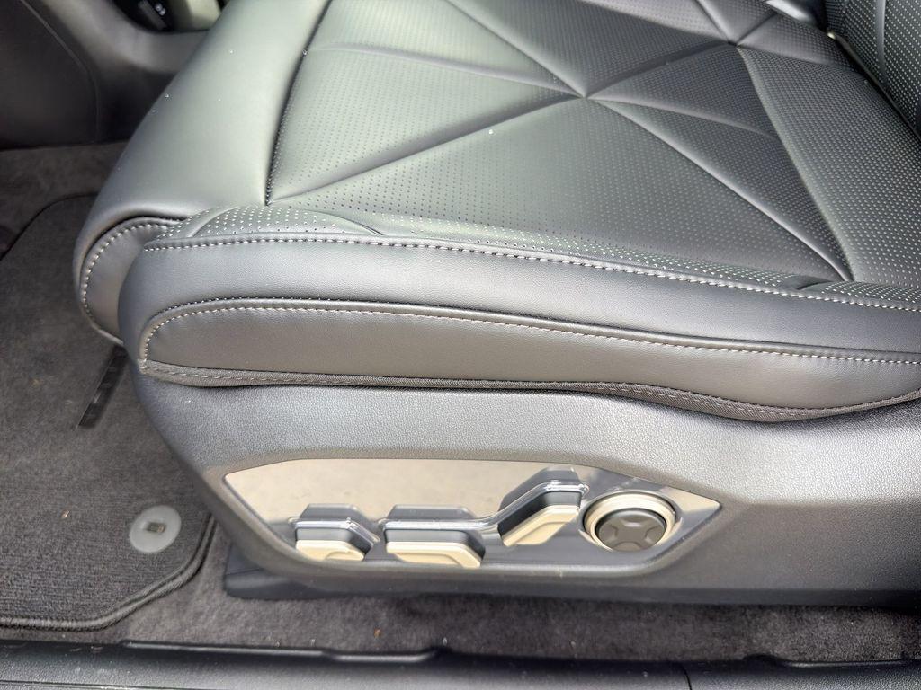 new 2027 Kia Telluride Hybrid car, priced at $51,974