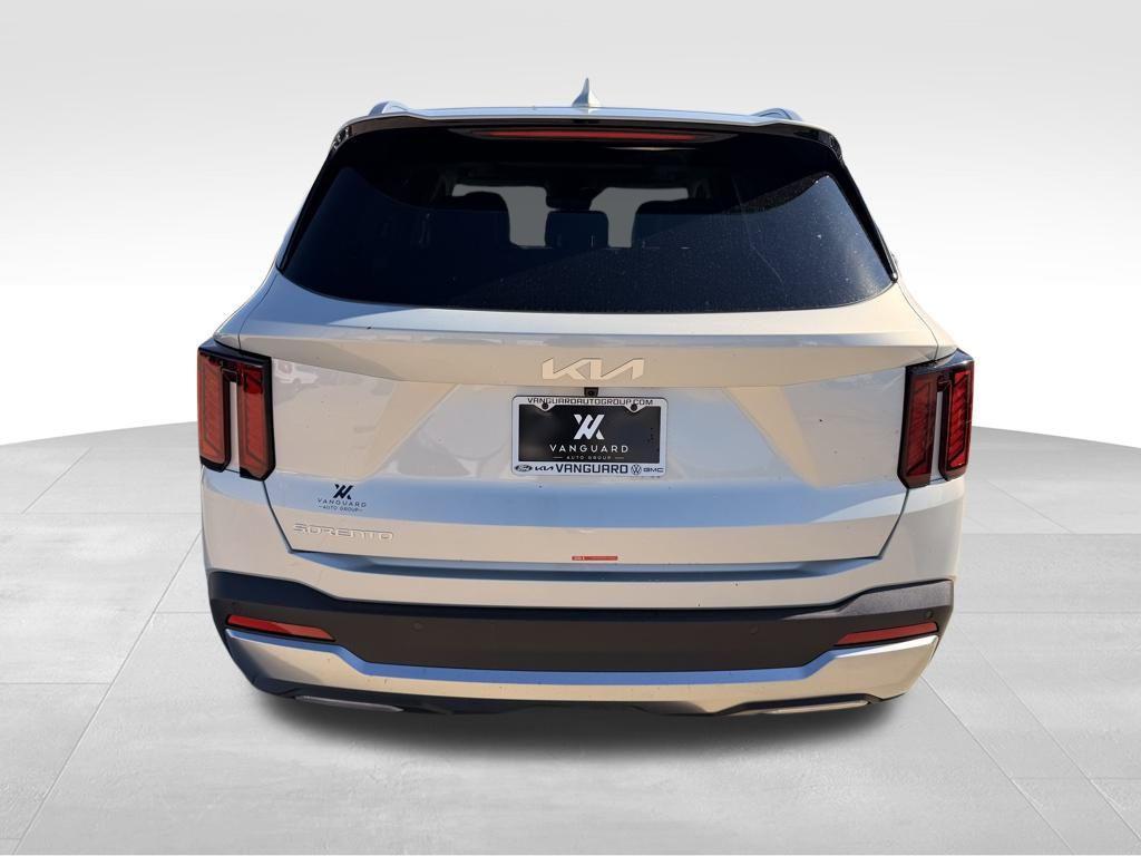 new 2026 Kia Sorento car, priced at $32,619