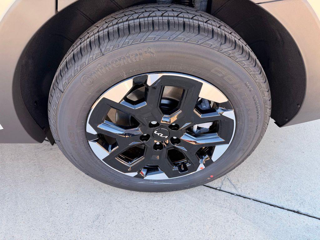 new 2026 Kia Sorento car, priced at $32,619