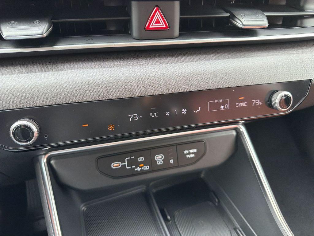 new 2026 Kia Carnival car, priced at $44,467