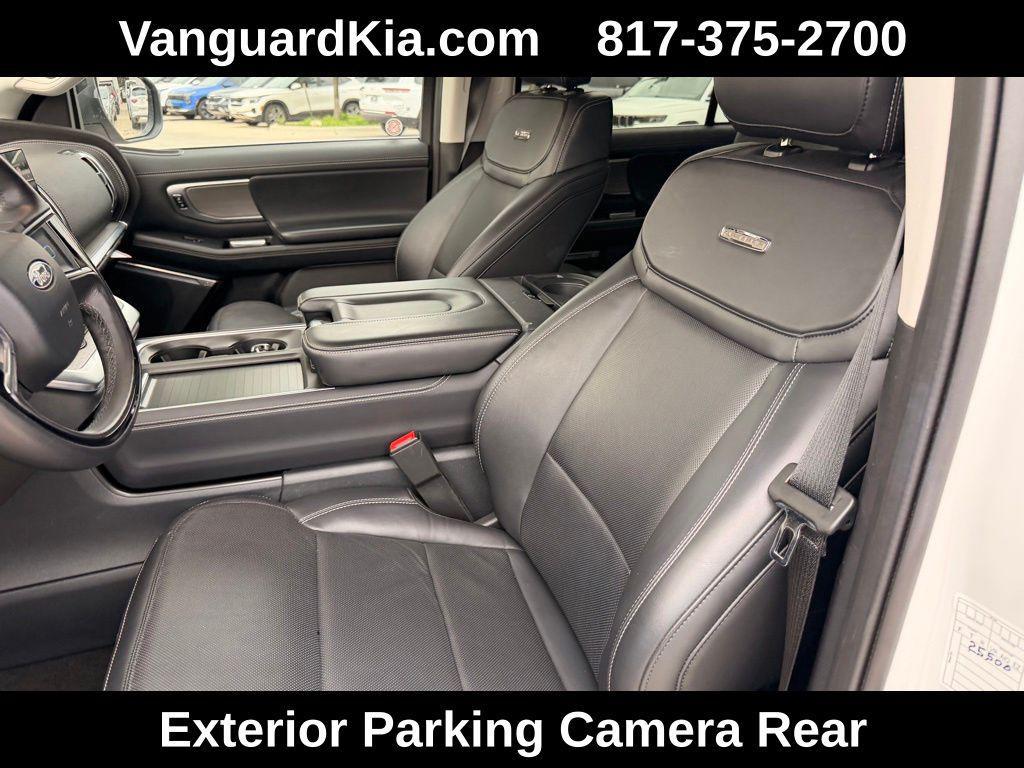 used 2025 Ford Expedition car, priced at $63,995