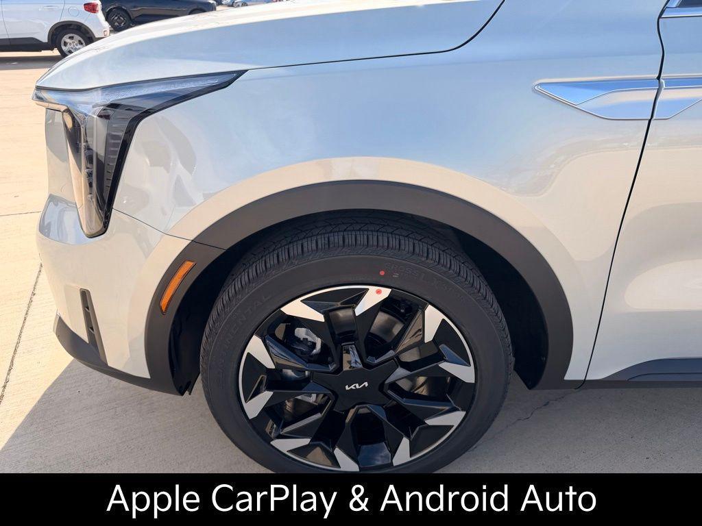 new 2026 Kia Sorento car, priced at $35,697