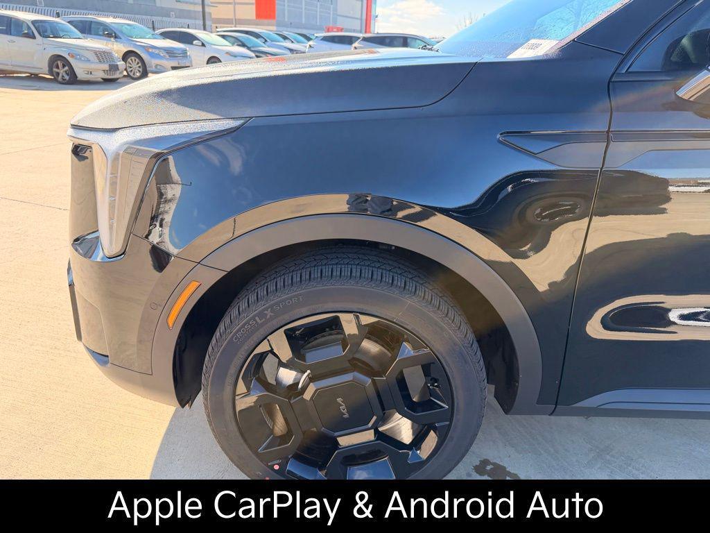 new 2026 Kia Sorento car, priced at $43,578