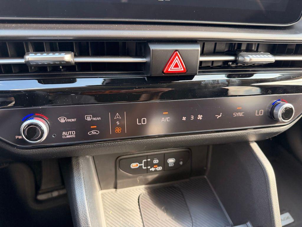 new 2026 Kia Sportage car, priced at $30,179